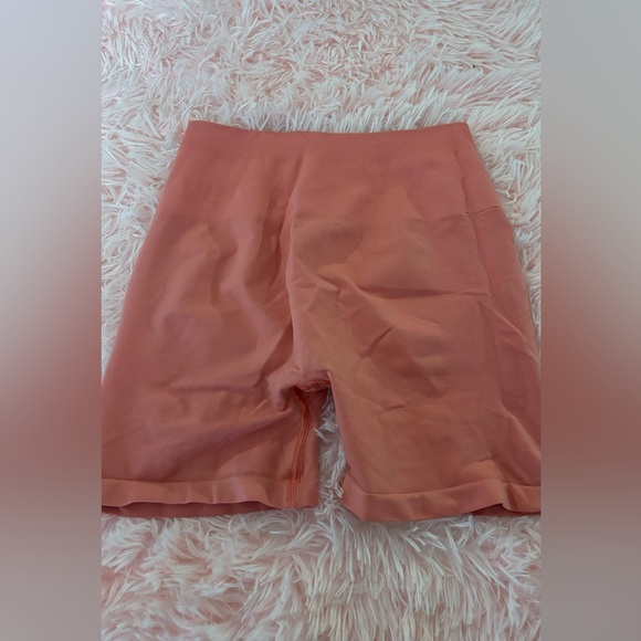 Alphalete//ACCEPT OFFERS - Picture 3 of 3